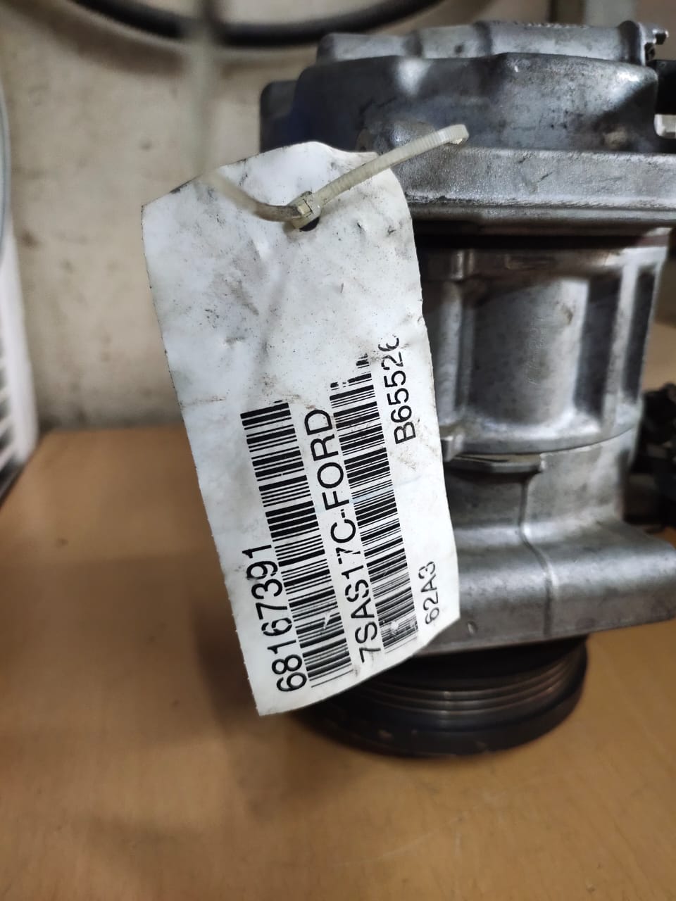 JL3H-19D629-LD AC Compressor Ford V8 YC594 CC921