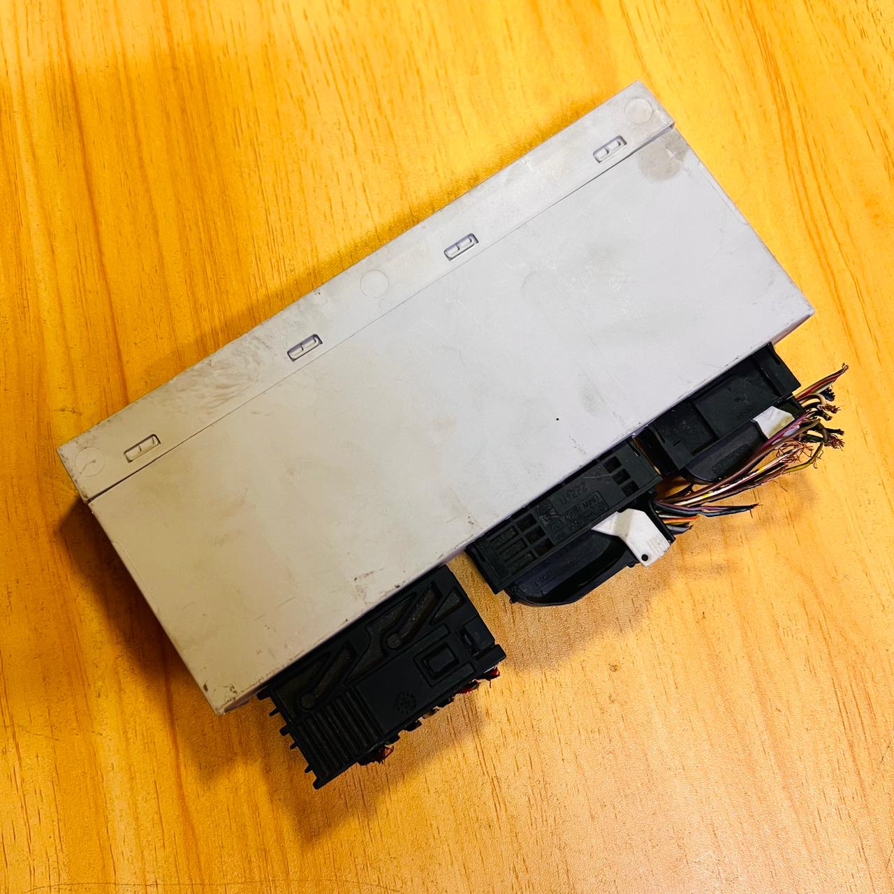 6963338 / 61.356963338 / 57762110 BMW E46 E83 E52 3 X3 Z8 series GM5 Body Control Unit LIN HIGH, automan spare parts