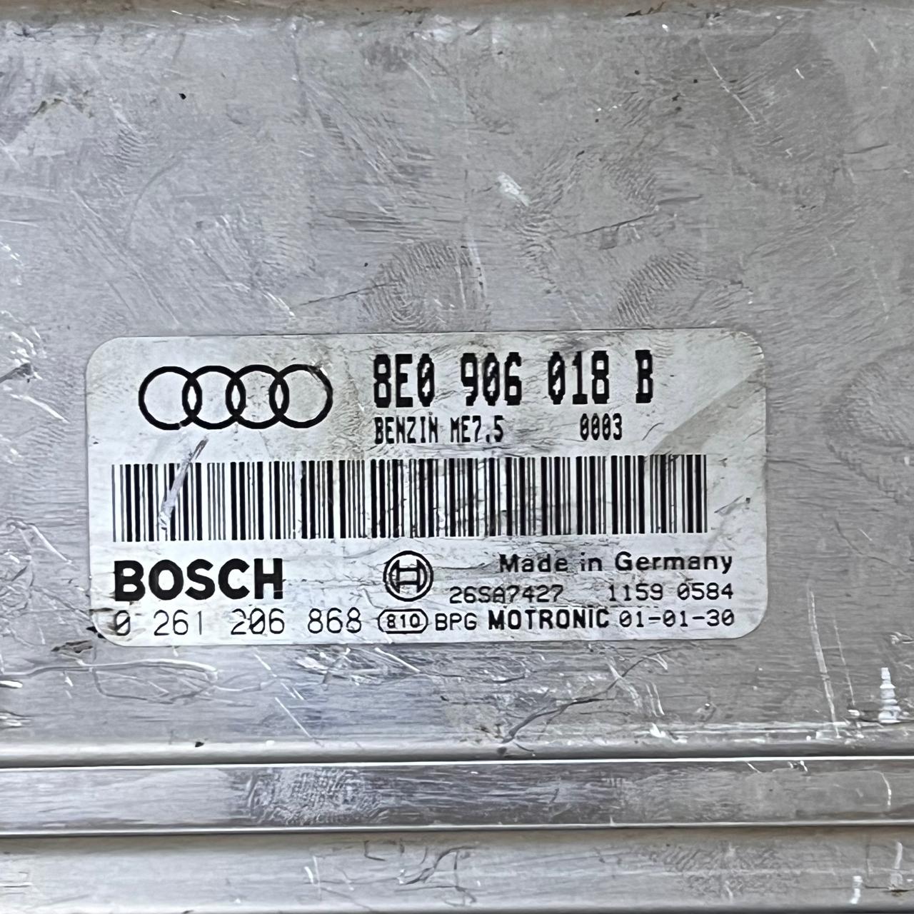 وحدة التحكم في المحرك Audi A4 8E B6 ME7.5 8E0906018B 0261206868